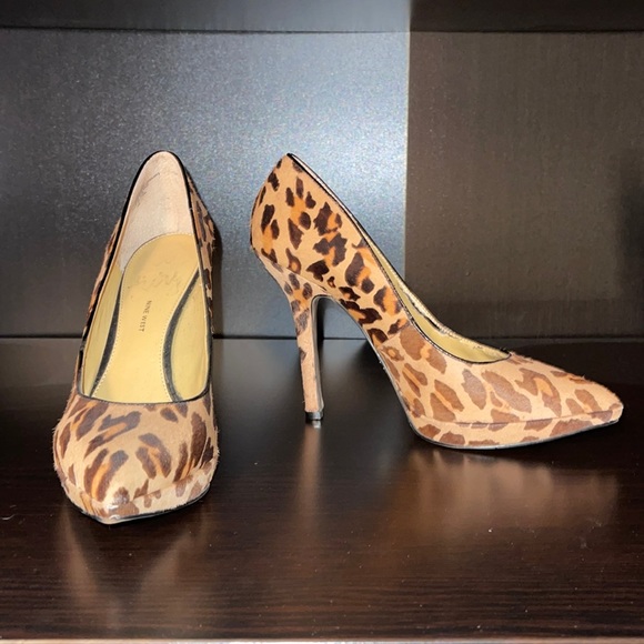Nine West leather Love Fury pumps - Picture 1 of 7
